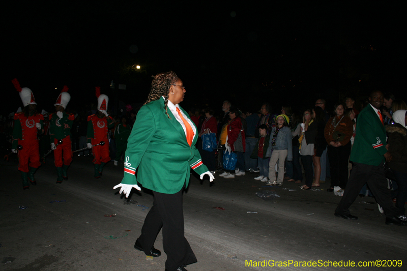 2009-Krewe-of-Muses-New-Orleans-Mardi-Gras-0677