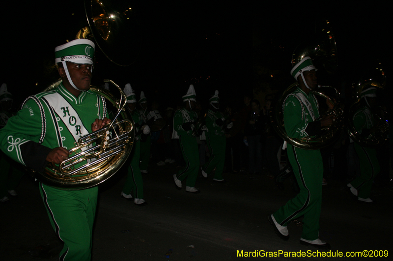 2009-Krewe-of-Muses-New-Orleans-Mardi-Gras-0744