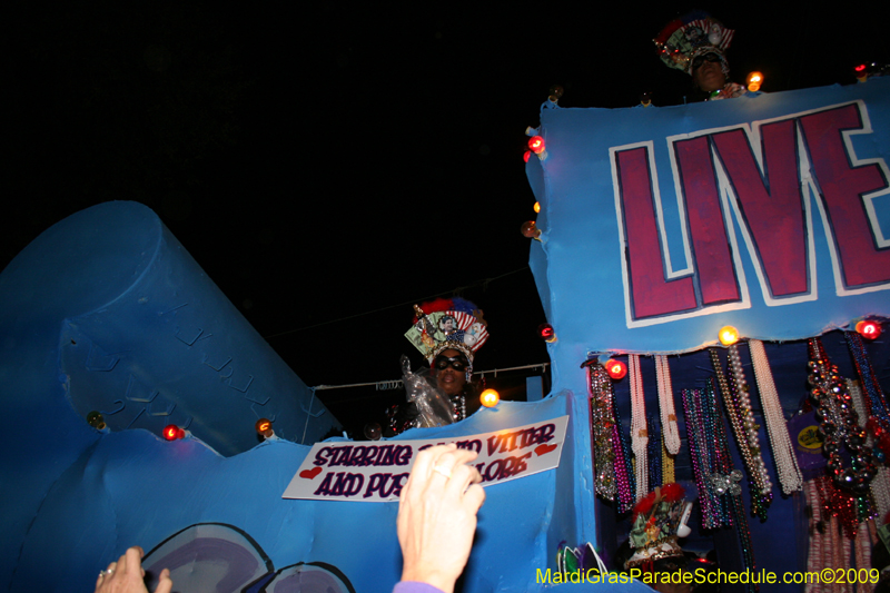 2009-Krewe-of-Muses-New-Orleans-Mardi-Gras-0758