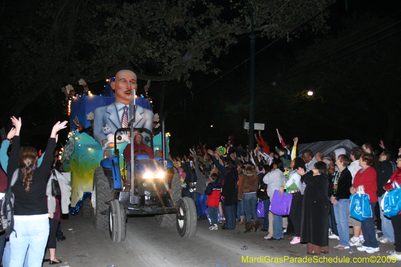 2009-Krewe-of-Muses-New-Orleans-Mardi-Gras-0759