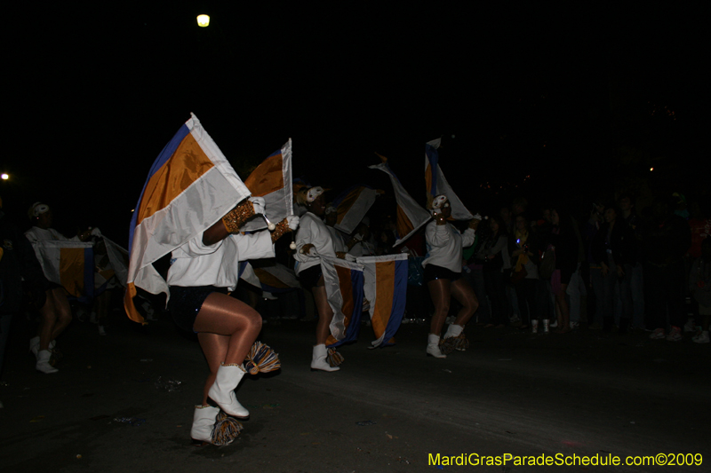 2009-Krewe-of-Muses-New-Orleans-Mardi-Gras-0780