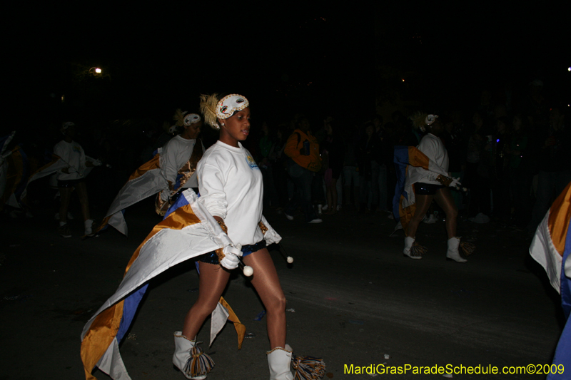 2009-Krewe-of-Muses-New-Orleans-Mardi-Gras-0781