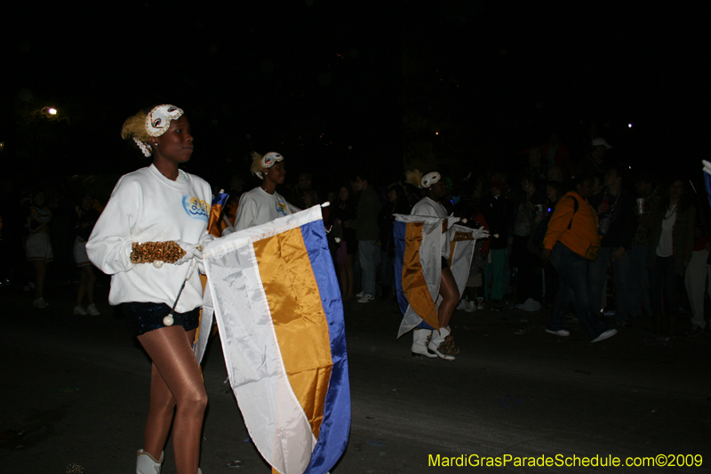 2009-Krewe-of-Muses-New-Orleans-Mardi-Gras-0782