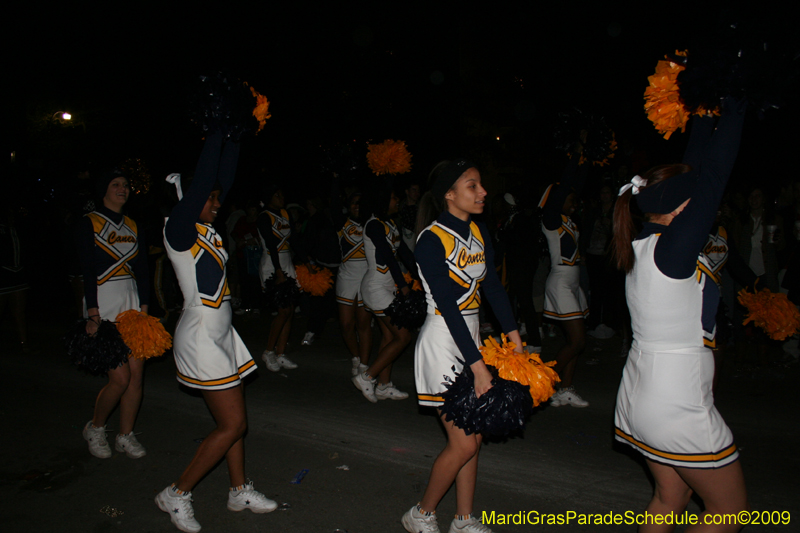 2009-Krewe-of-Muses-New-Orleans-Mardi-Gras-0785