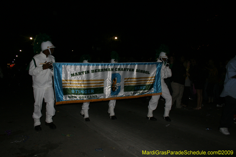 2009-Krewe-of-Muses-New-Orleans-Mardi-Gras-0800