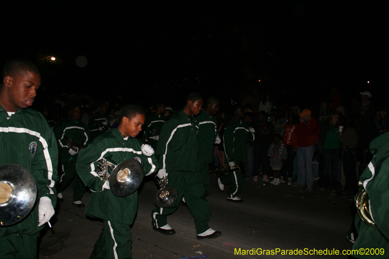 2009-Krewe-of-Muses-New-Orleans-Mardi-Gras-0829