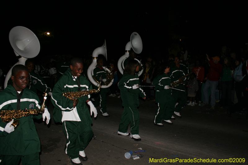 2009-Krewe-of-Muses-New-Orleans-Mardi-Gras-0831