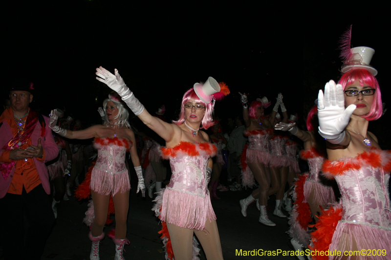 2009-Krewe-of-Muses-New-Orleans-Mardi-Gras-0872