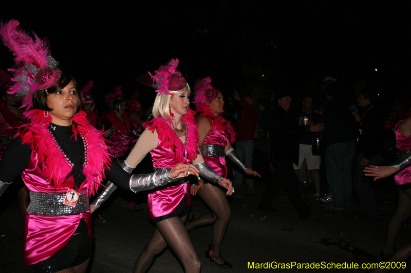 2009-Krewe-of-Muses-New-Orleans-Mardi-Gras-0896