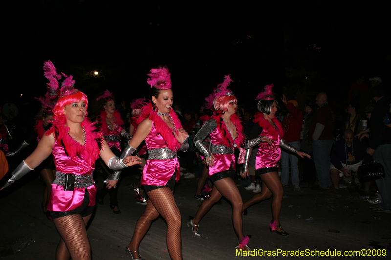 2009-Krewe-of-Muses-New-Orleans-Mardi-Gras-0897