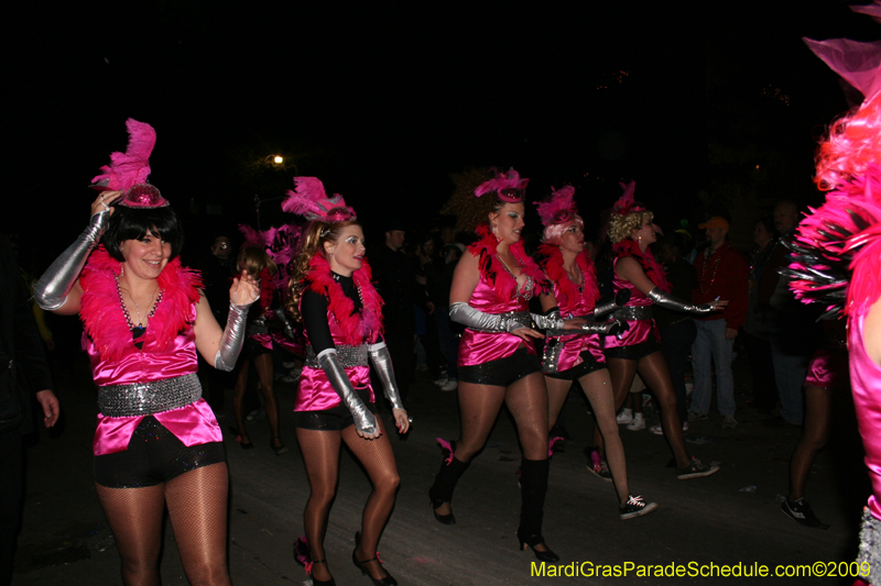 2009-Krewe-of-Muses-New-Orleans-Mardi-Gras-0898