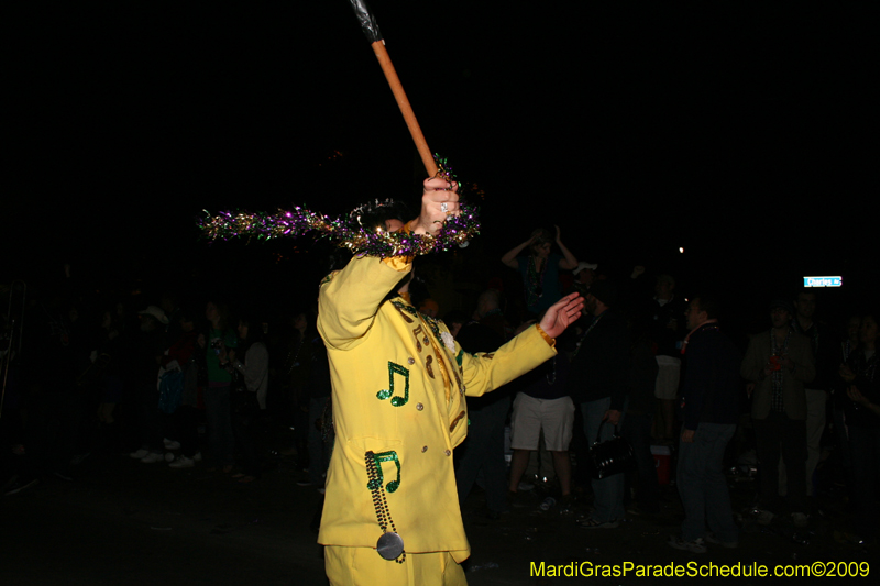 2009-Krewe-of-Muses-New-Orleans-Mardi-Gras-0899