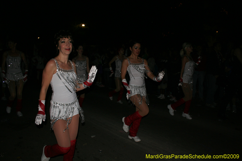 2009-Krewe-of-Muses-New-Orleans-Mardi-Gras-0923