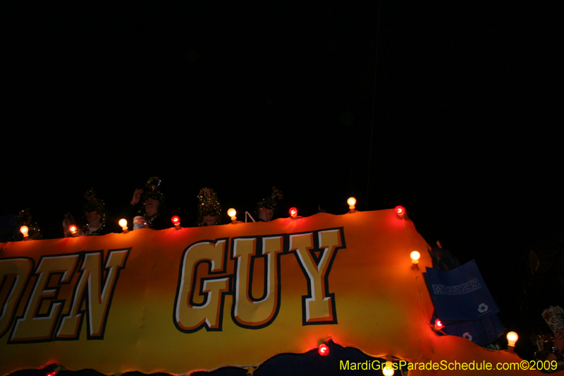 2009-Krewe-of-Muses-New-Orleans-Mardi-Gras-0932