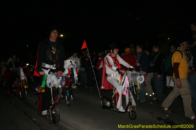 2009-Krewe-of-Muses-New-Orleans-Mardi-Gras-0980