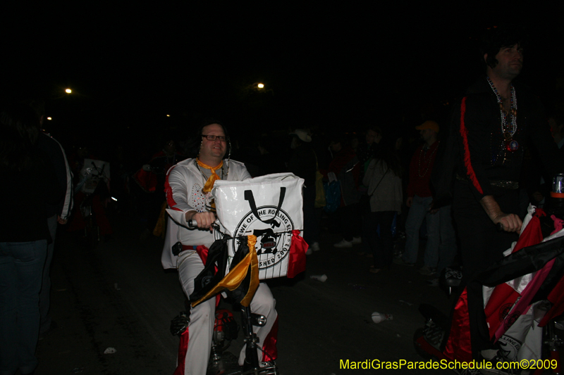 2009-Krewe-of-Muses-New-Orleans-Mardi-Gras-0993