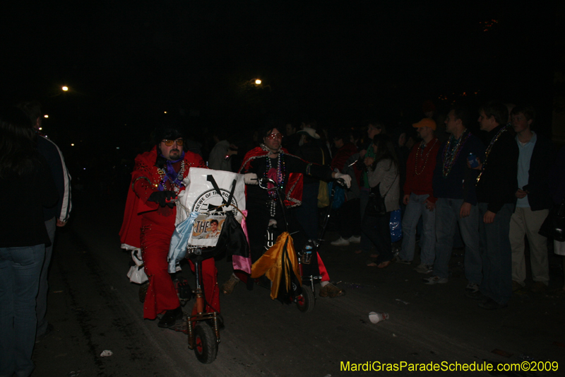 2009-Krewe-of-Muses-New-Orleans-Mardi-Gras-0994