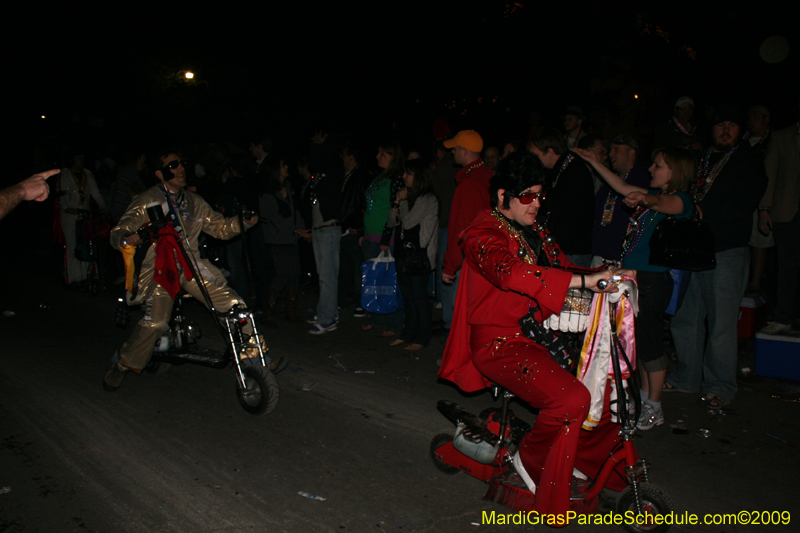 2009-Krewe-of-Muses-New-Orleans-Mardi-Gras-0999