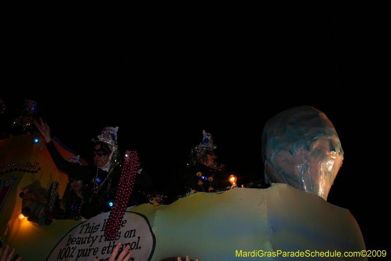 2009-Krewe-of-Muses-New-Orleans-Mardi-Gras-1013