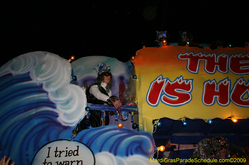 2009-Krewe-of-Muses-New-Orleans-Mardi-Gras-1019