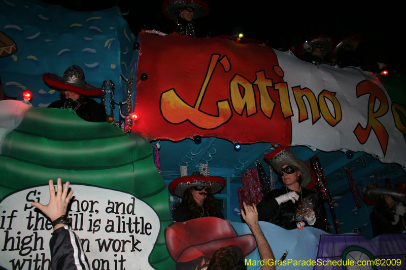 2009-Krewe-of-Muses-New-Orleans-Mardi-Gras-1041