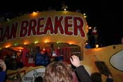 2009-Krewe-of-Muses-New-Orleans-Mardi-Gras-0817