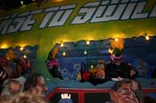 2009-Krewe-of-Muses-New-Orleans-Mardi-Gras-0906