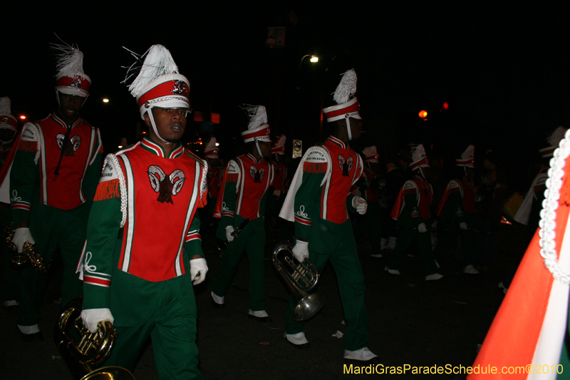 Krewe-of-Muses-2010-Carnival-New-Orleans-6849