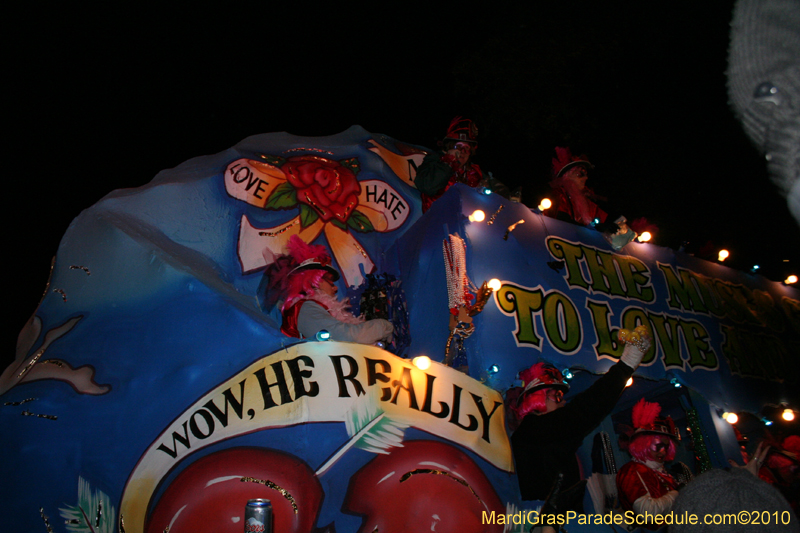 Krewe-of-Muses-2010-Carnival-New-Orleans-6856