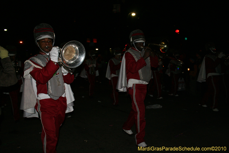 Krewe-of-Muses-2010-Carnival-New-Orleans-6861