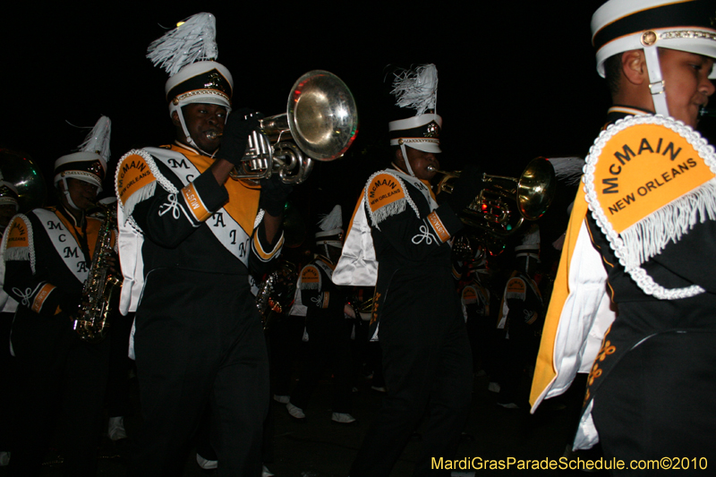 Krewe-of-Muses-2010-Carnival-New-Orleans-6884