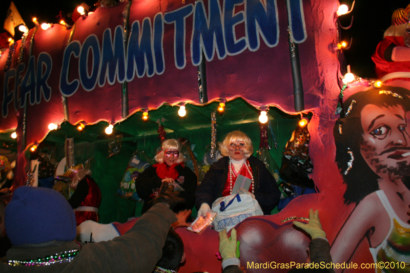 Krewe-of-Muses-2010-Carnival-New-Orleans-6903