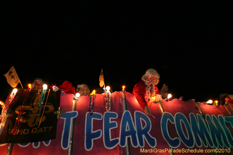 Krewe-of-Muses-2010-Carnival-New-Orleans-6907