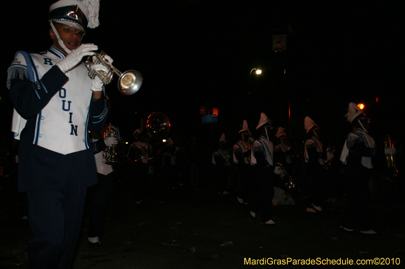 Krewe-of-Muses-2010-Carnival-New-Orleans-6913