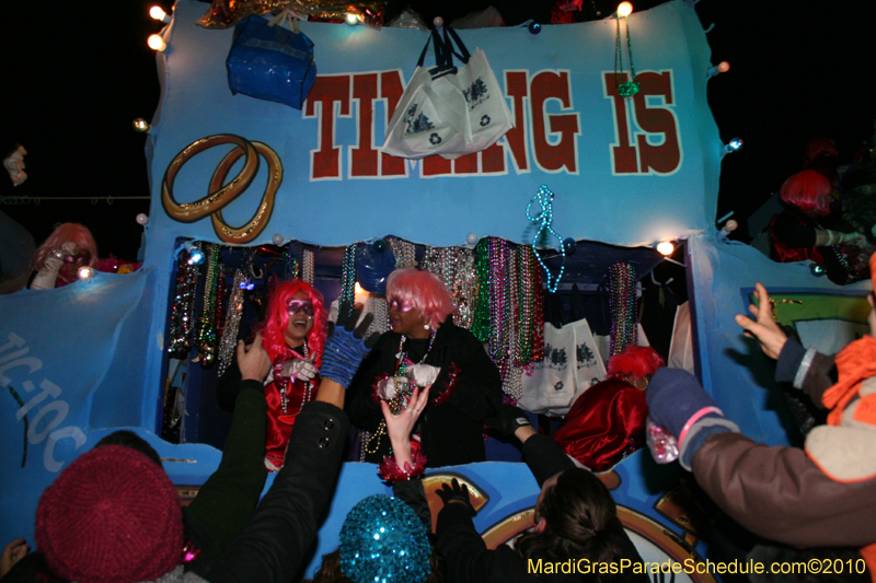 Krewe-of-Muses-2010-Carnival-New-Orleans-6928