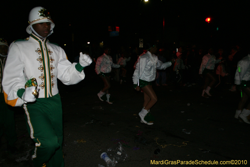 Krewe-of-Muses-2010-Carnival-New-Orleans-6931