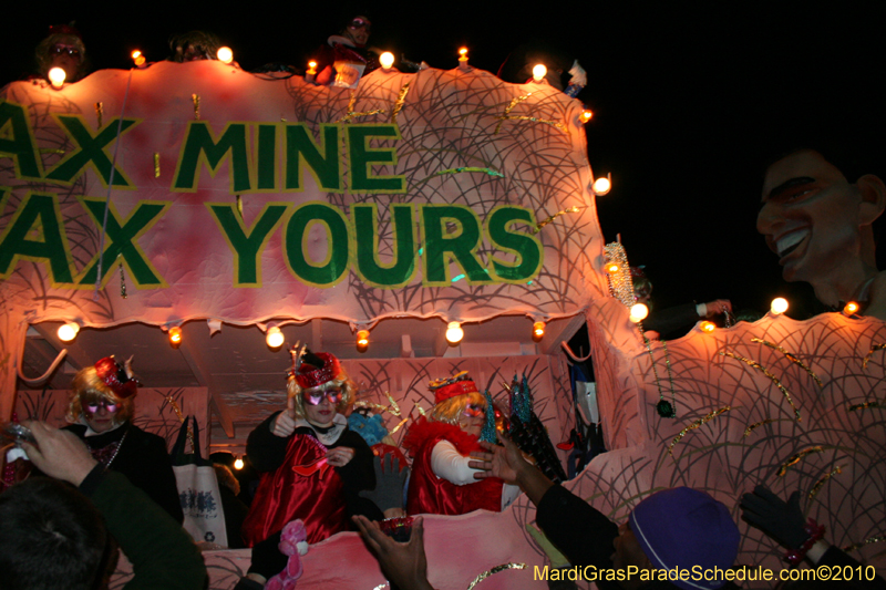 Krewe-of-Muses-2010-Carnival-New-Orleans-6940