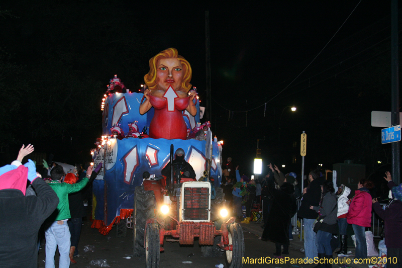 Krewe-of-Muses-2010-Carnival-New-Orleans-6945