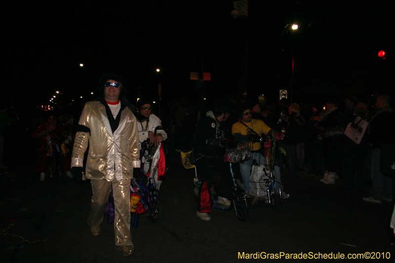 Krewe-of-Muses-2010-Carnival-New-Orleans-6964