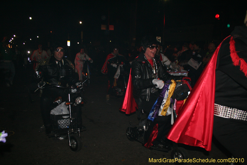 Krewe-of-Muses-2010-Carnival-New-Orleans-6966