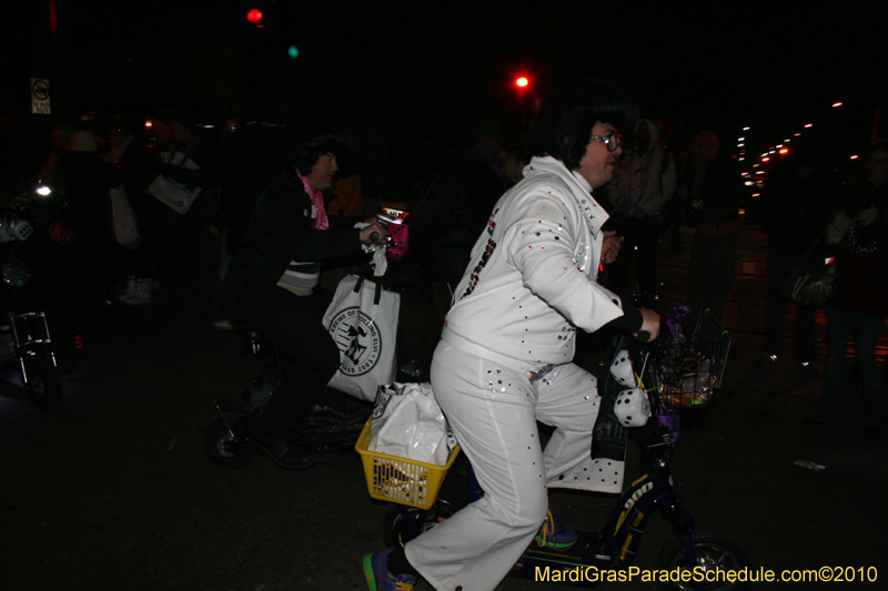 Krewe-of-Muses-2010-Carnival-New-Orleans-6970