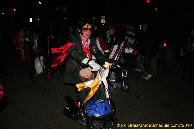 Krewe-of-Muses-2010-Carnival-New-Orleans-6971