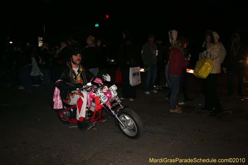 Krewe-of-Muses-2010-Carnival-New-Orleans-6974