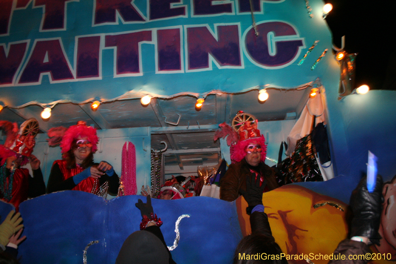 Krewe-of-Muses-2010-Carnival-New-Orleans-6983