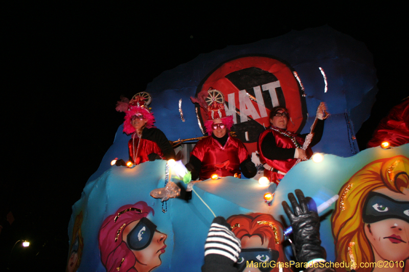 Krewe-of-Muses-2010-Carnival-New-Orleans-6987