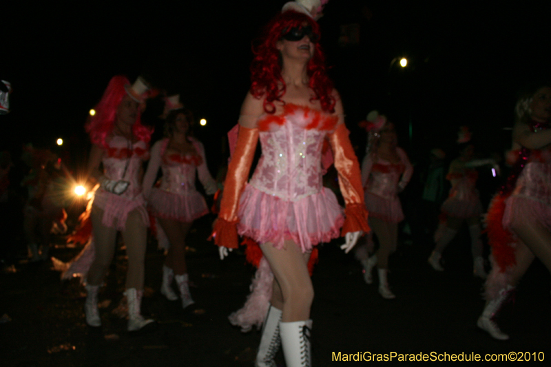 Krewe-of-Muses-2010-Carnival-New-Orleans-6995