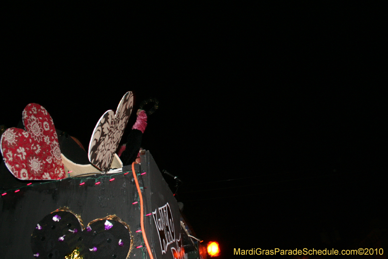 Krewe-of-Muses-2010-Carnival-New-Orleans-7026