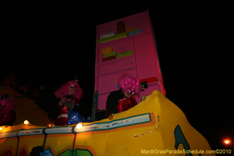 Krewe-of-Muses-2010-Carnival-New-Orleans-7028