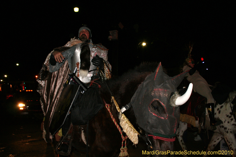 Krewe-of-Muses-2010-Carnival-New-Orleans-7044