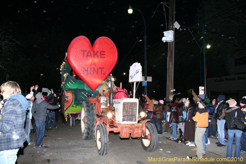 Krewe-of-Muses-2010-Carnival-New-Orleans-7055